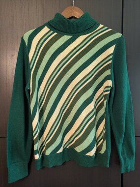 EUC Vintage Montgomery Ward Green And Cream Turtleneck Sweater Sz L